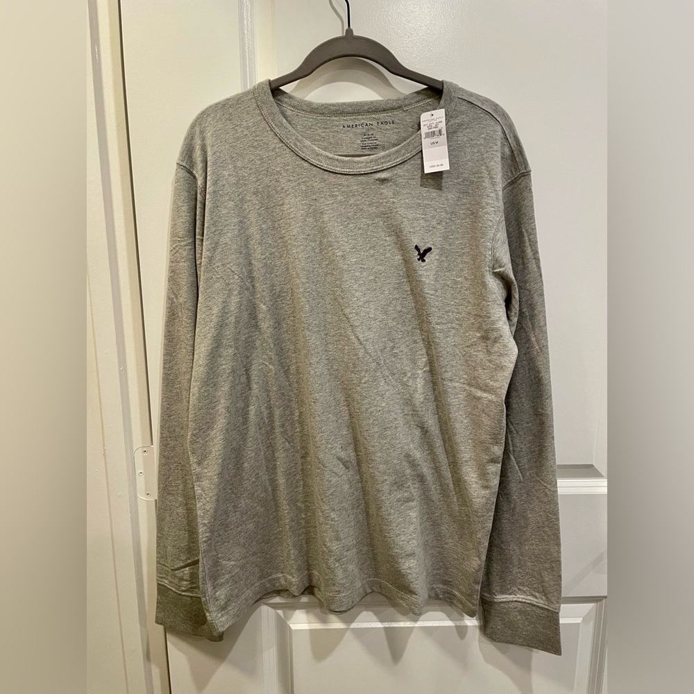 American Eagle long sleeve for men size M